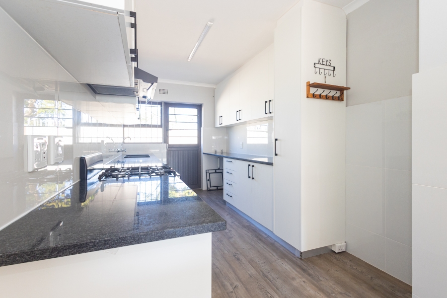 To Let 3 Bedroom Property for Rent in De Kuilen Western Cape